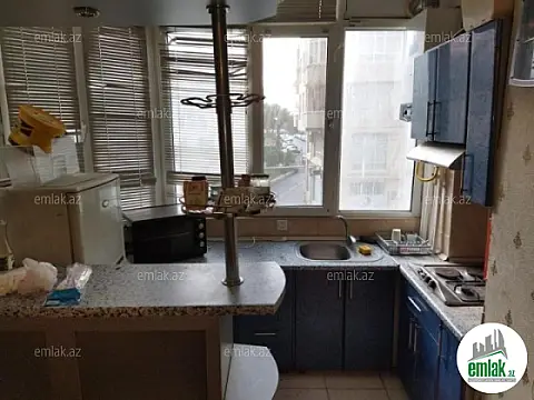 Satılır 3 otaqlı yeni tikili 80 m²