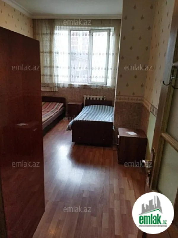 Satılır 3 otaqlı yeni tikili 80 m²