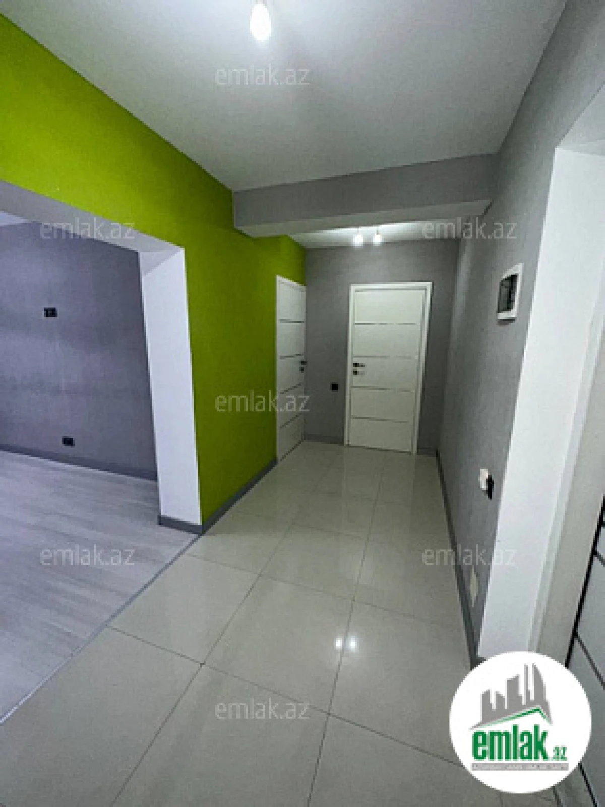 Satılır 3 otaqlı yeni tikili 101 m²