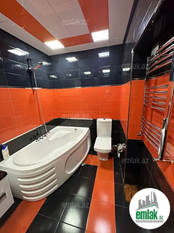 Satılır 3 otaqlı yeni tikili 101 m²