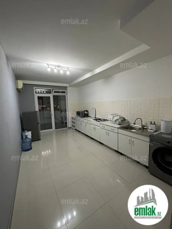 Satılır 3 otaqlı yeni tikili 101 m²