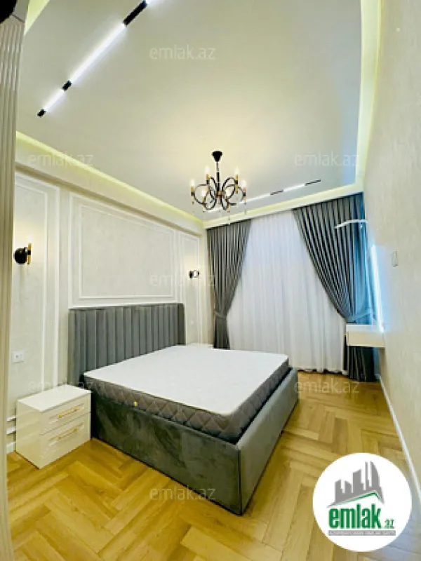 Satılır 2 otaqlı yeni tikili 60 m²