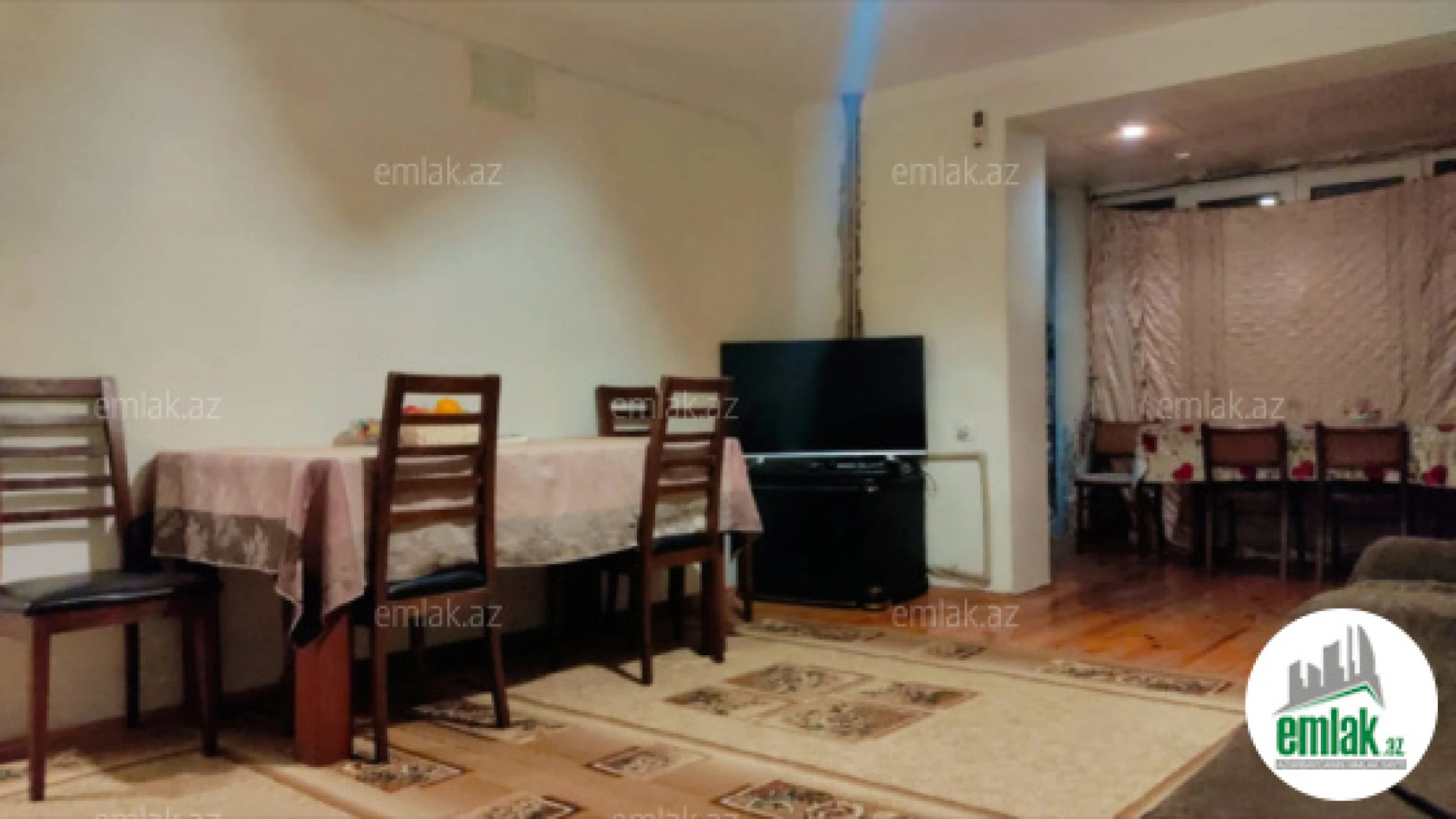 Satılır 3 otaqlı köhnə tikili 75 m²