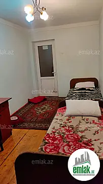 Satılır 3 otaqlı köhnə tikili 75 m²