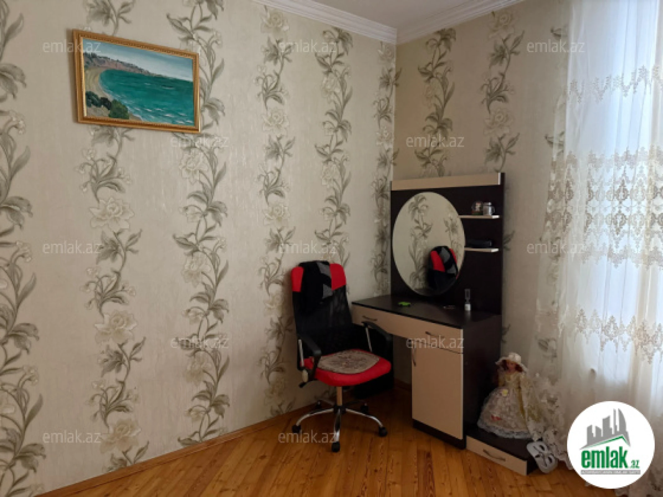 Satılır 6 otaqlı həyət evi 220 m²