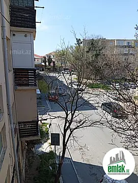 Satılır 3 otaqlı köhnə tikili 68 m² — Bakı 3 otaq 68.00 m²