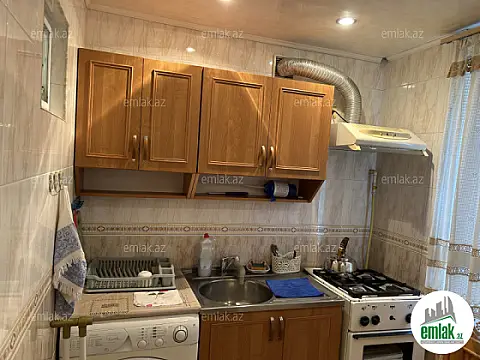 Satılır 3 otaqlı köhnə tikili 68 m²