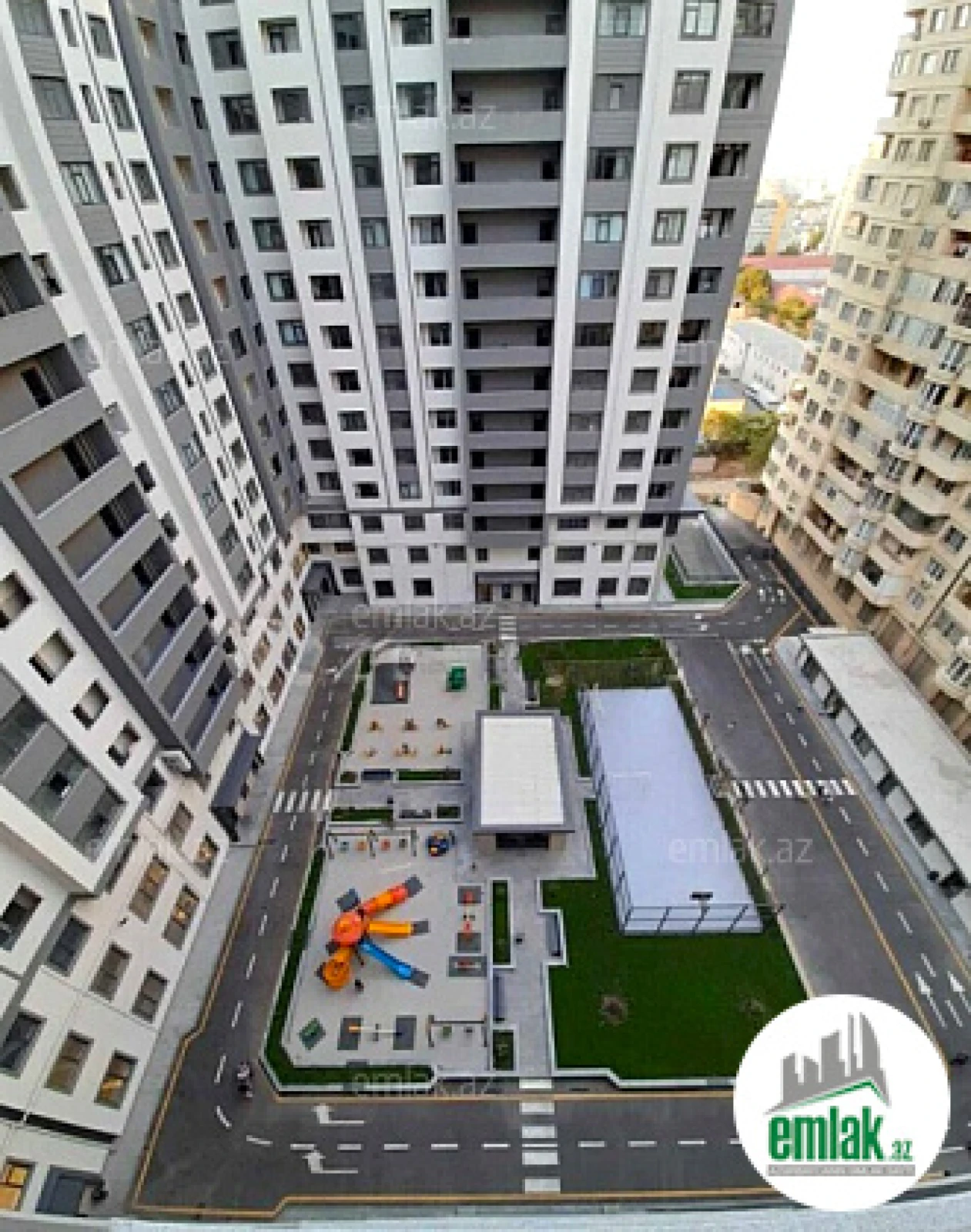 Satılır 2 otaqlı yeni tikili 70 m²