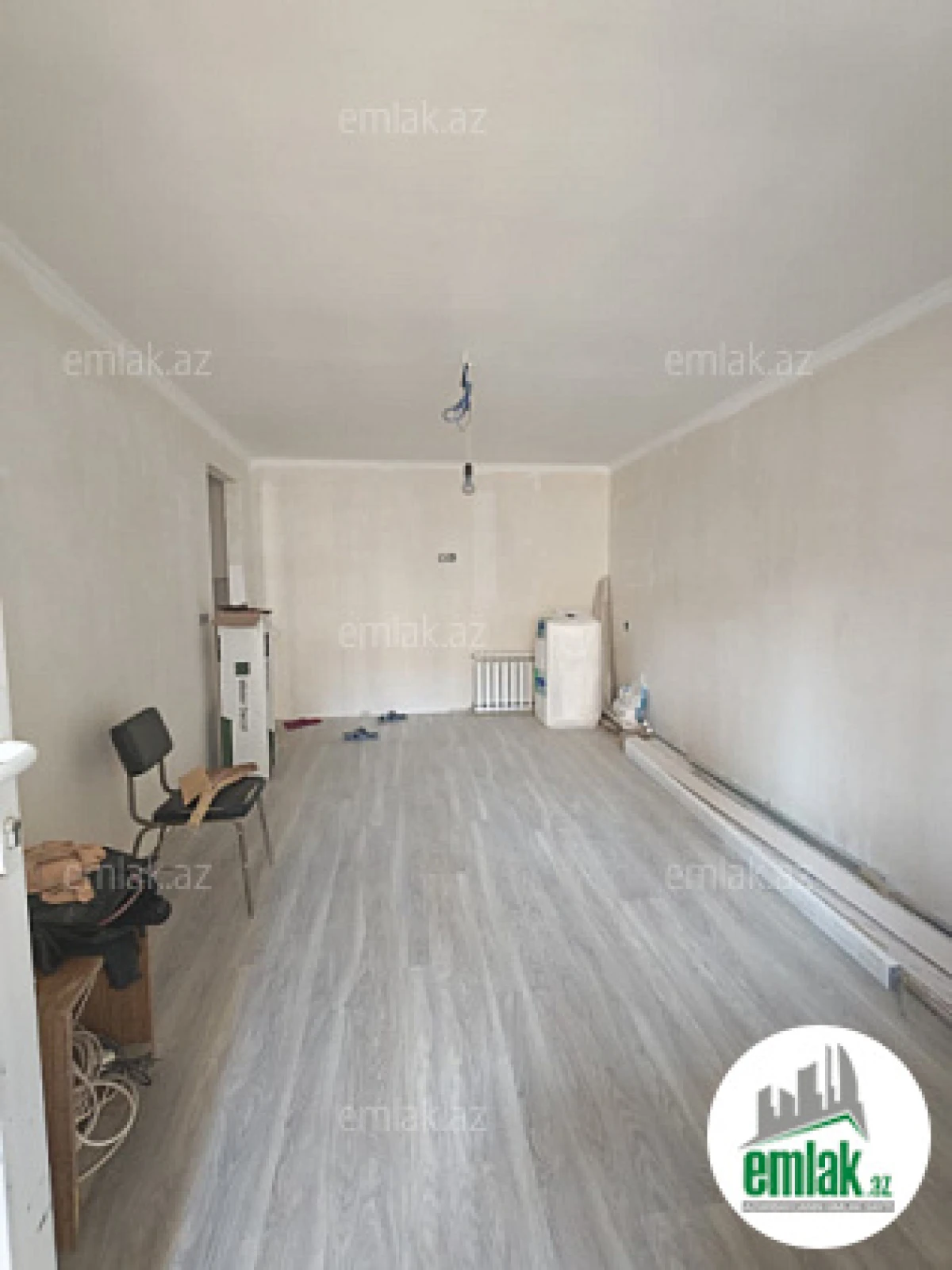 Satılır 1 otaqlı köhnə tikili 30 m²