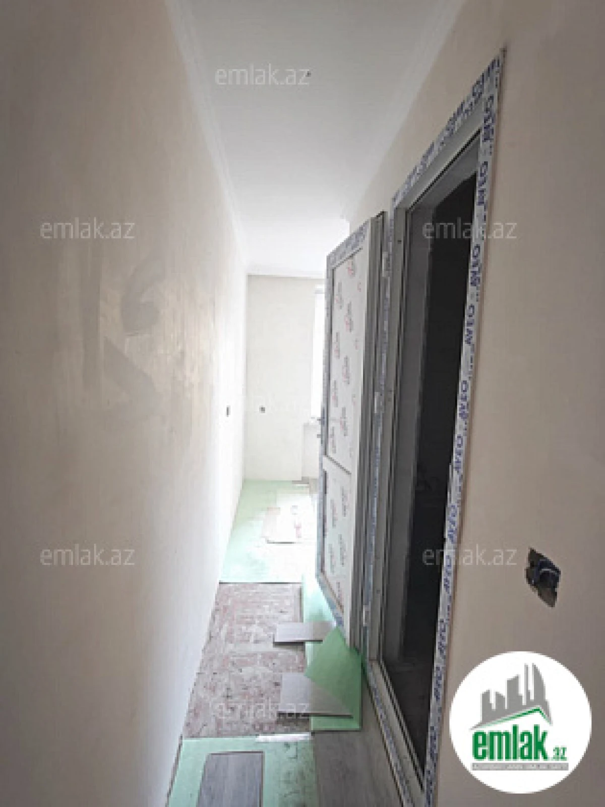 Satılır 1 otaqlı köhnə tikili 30 m²