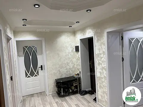 Satılır 6 otaqlı həyət evi 300 m²