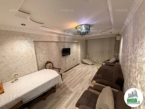 Satılır 6 otaqlı həyət evi 300 m²