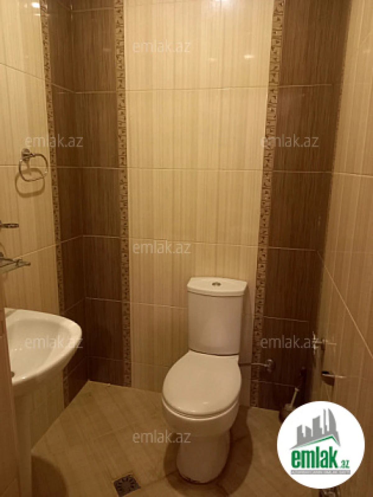 Satılır 2 otaqlı yeni tikili 70 m²