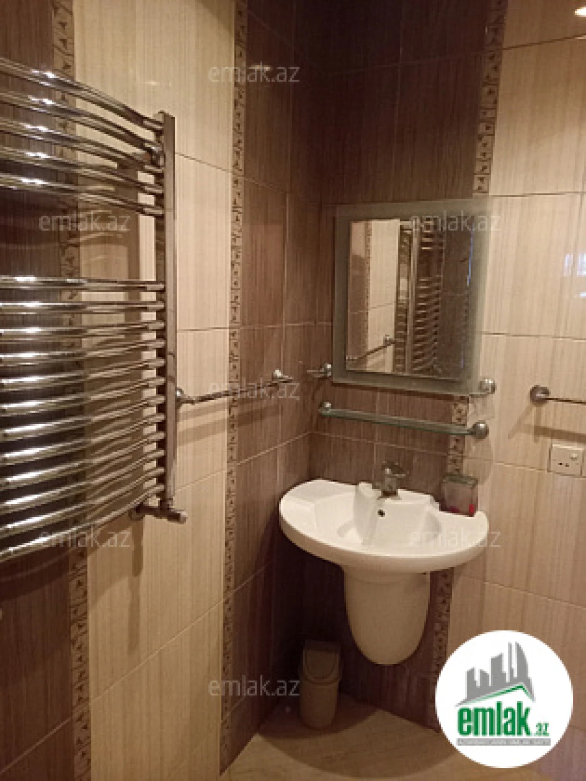 Satılır 2 otaqlı yeni tikili 70 m²