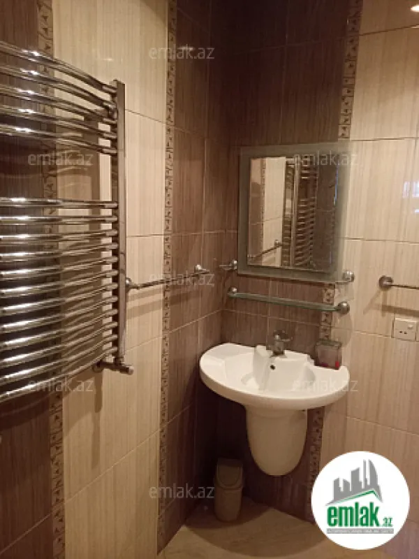 Satılır 2 otaqlı yeni tikili 70 m²