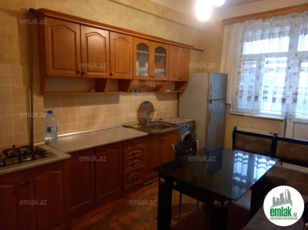 Satılır 2 otaqlı yeni tikili 70 m²