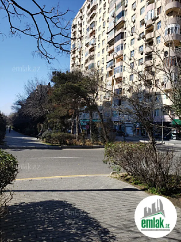 Satılır 2 otaqlı yeni tikili 70 m²