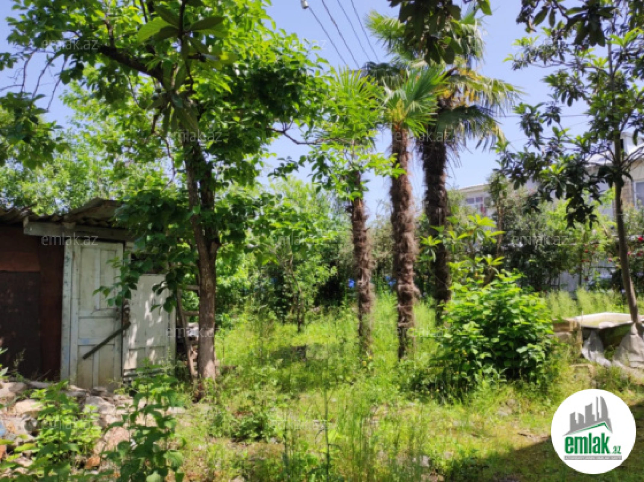 Satılır 2 otaqlı köhnə tikili 72 m²