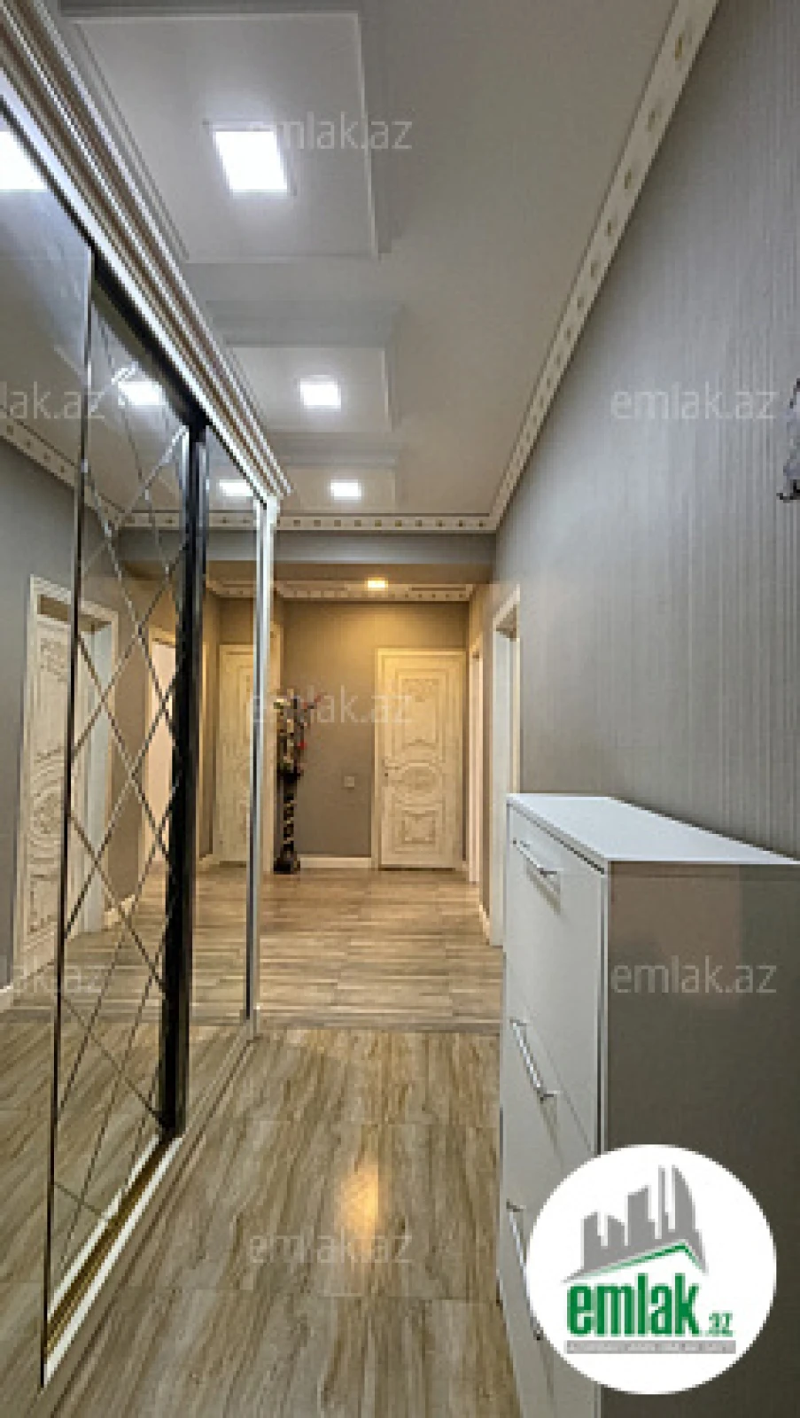 Satılır 4 otaqlı yeni tikili 120 m²