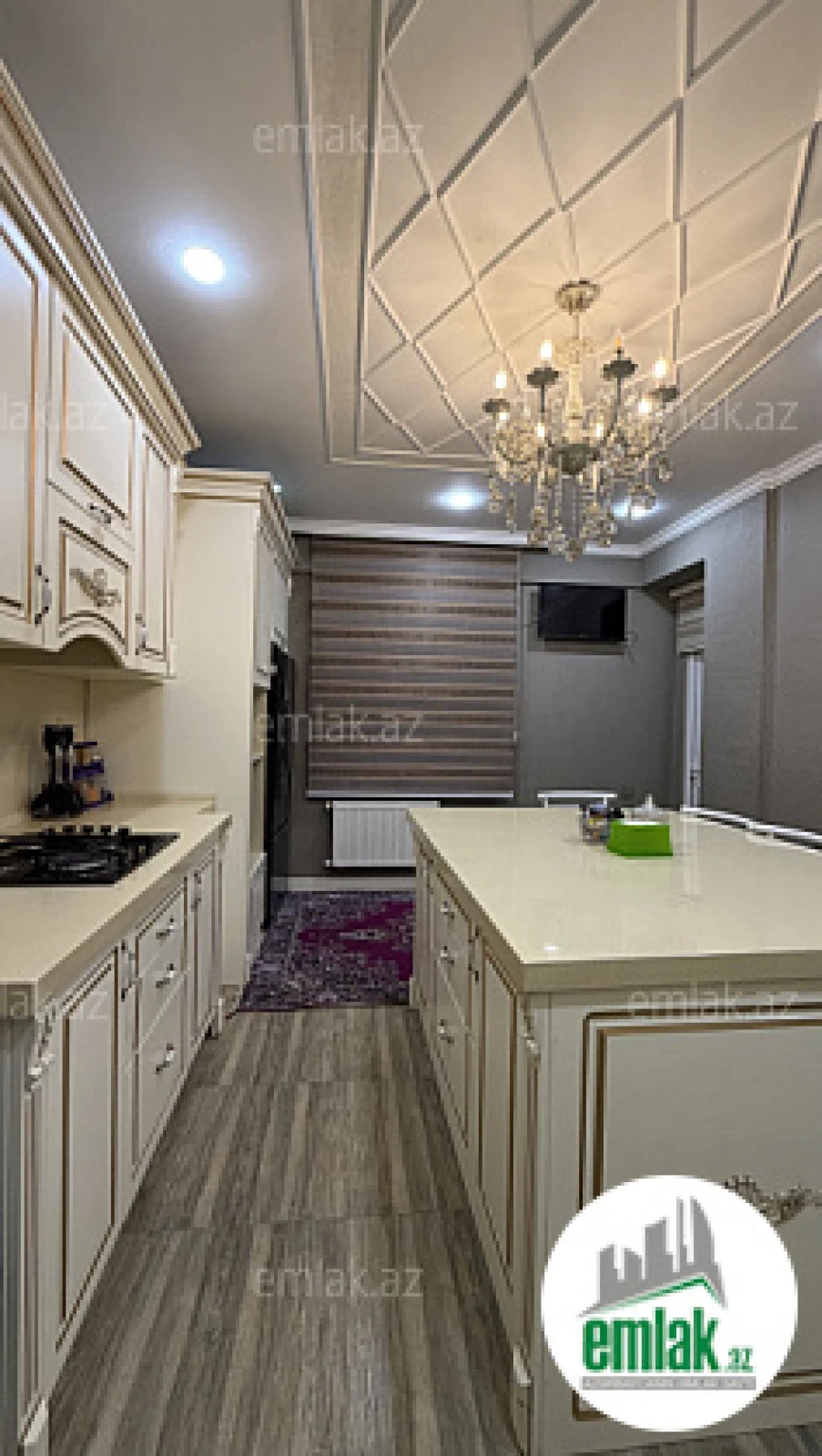 Satılır 4 otaqlı yeni tikili 120 m²