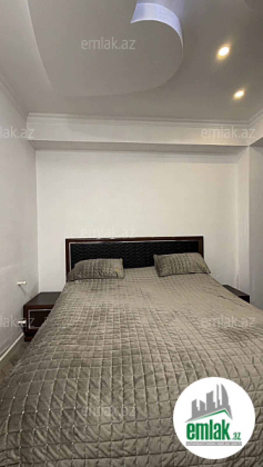 Satılır 4 otaqlı yeni tikili 120 m²