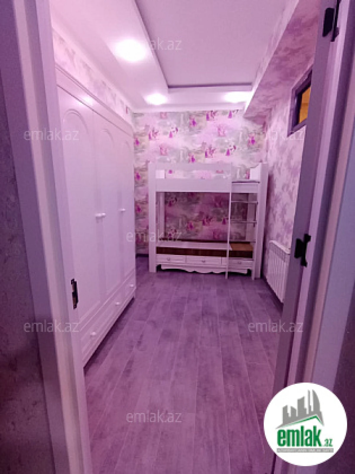 Satılır 3 otaqlı yeni tikili 64 m²