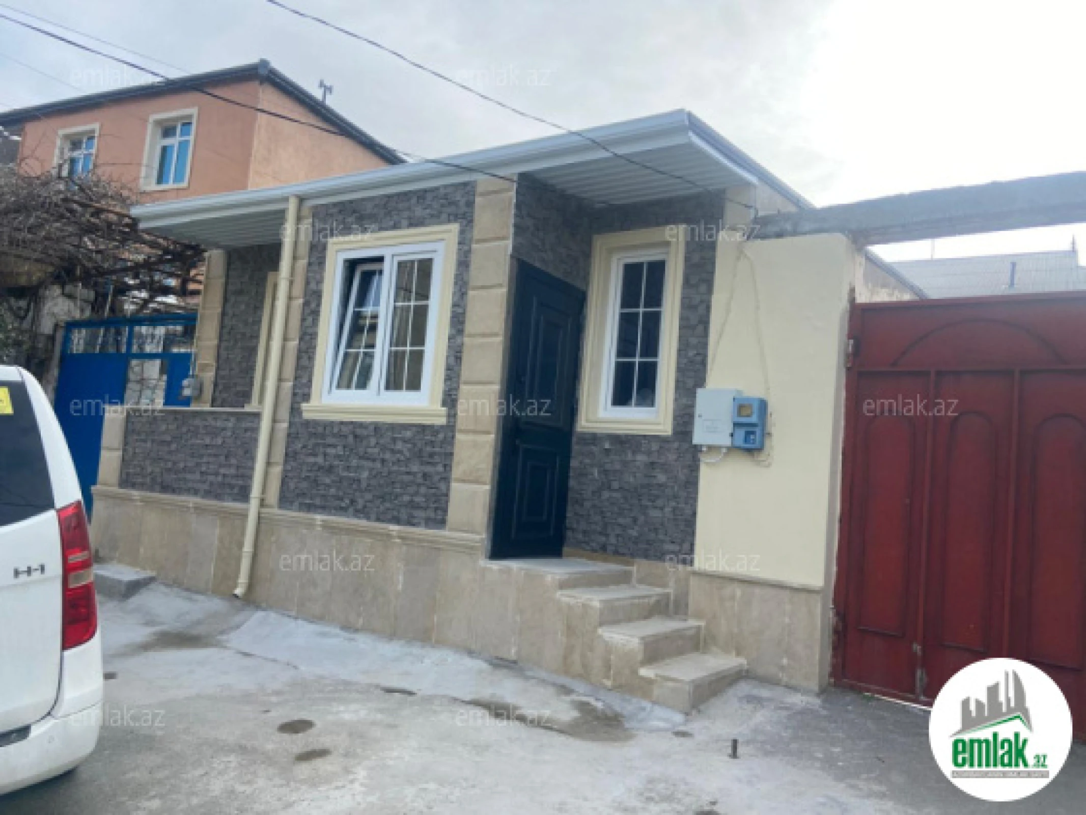 Satılır 2 otaqlı həyət evi 50 m²
