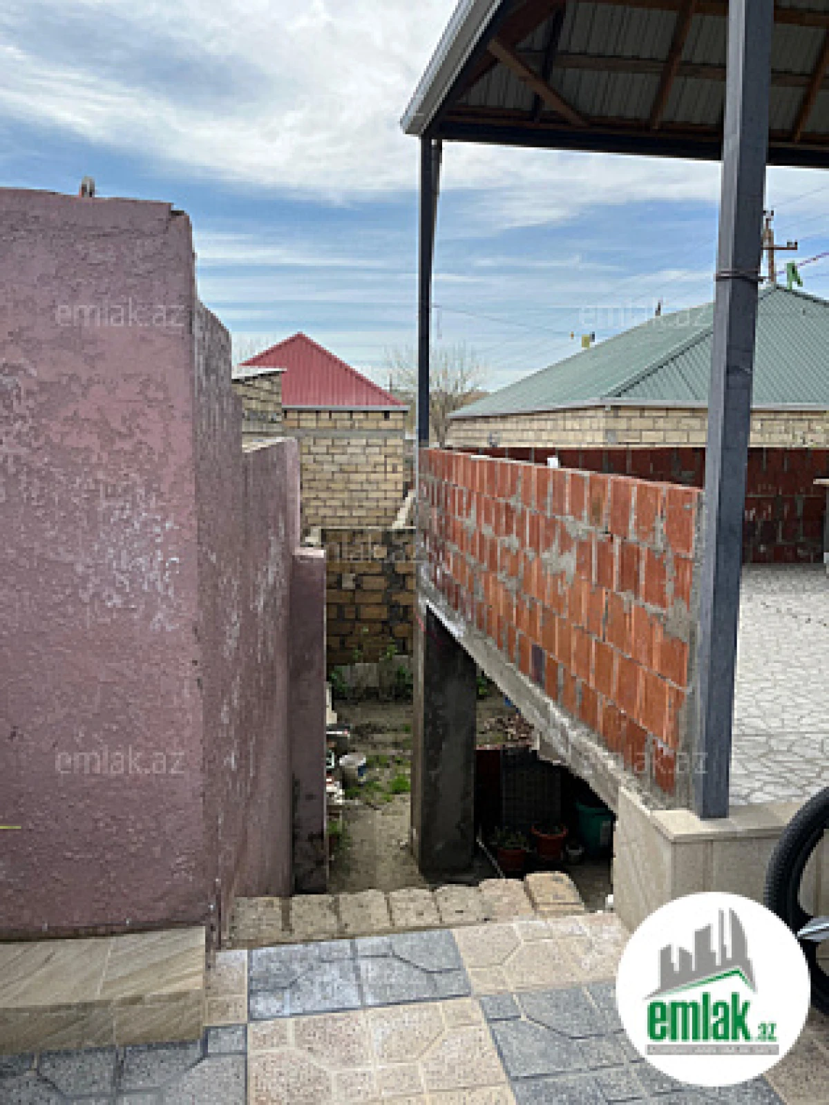 Satılır 4 otaqlı həyət evi 120 m²