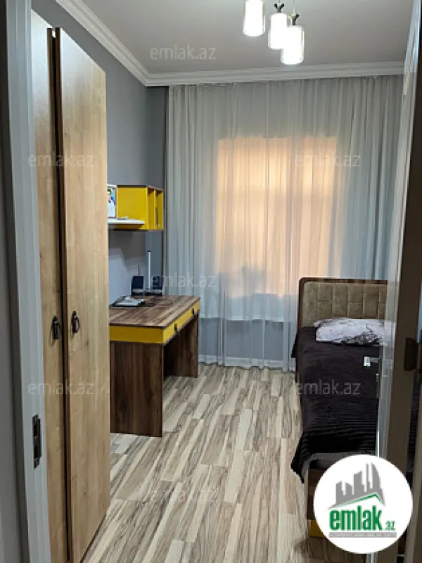 Satılır 4 otaqlı həyət evi 120 m²