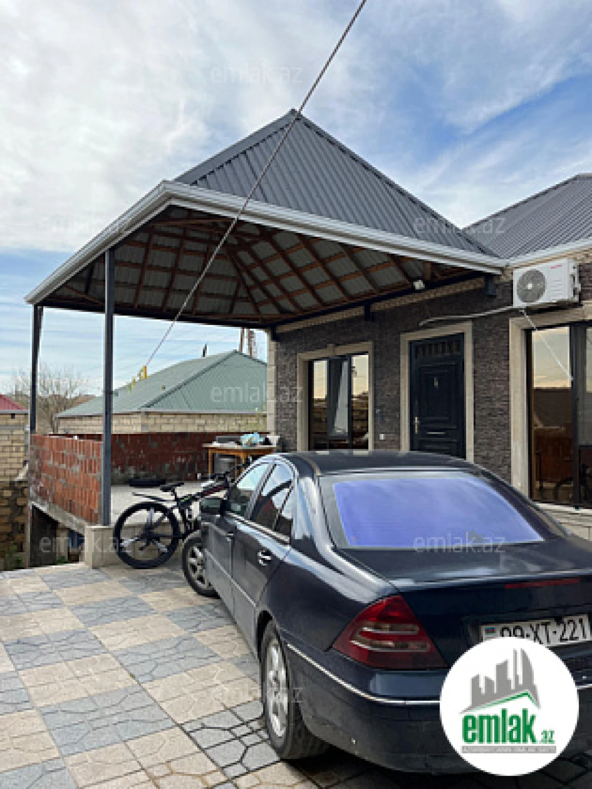 Satılır 4 otaqlı həyət evi 120 m²