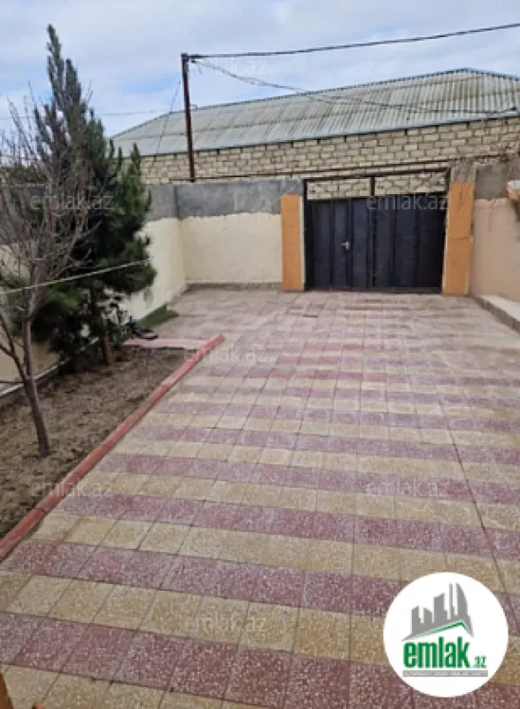 Satılır 3 otaqlı həyət evi 72 m²