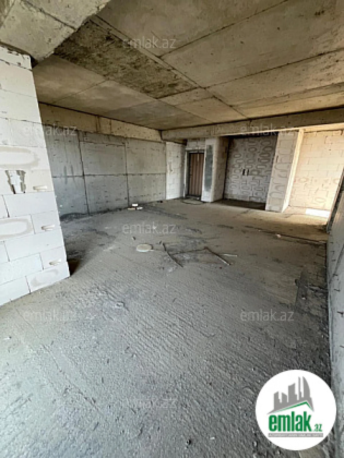 Satılır 3 otaqlı yeni tikili 126 m²