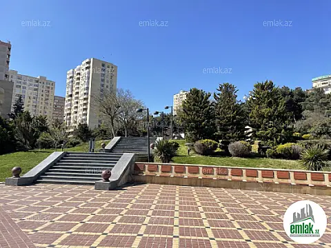 Satılır 3 otaqlı yeni tikili 135 m² — Bakı 3 otaq 135.00 m²