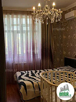 Satılır 3 otaqlı yeni tikili 83 m²