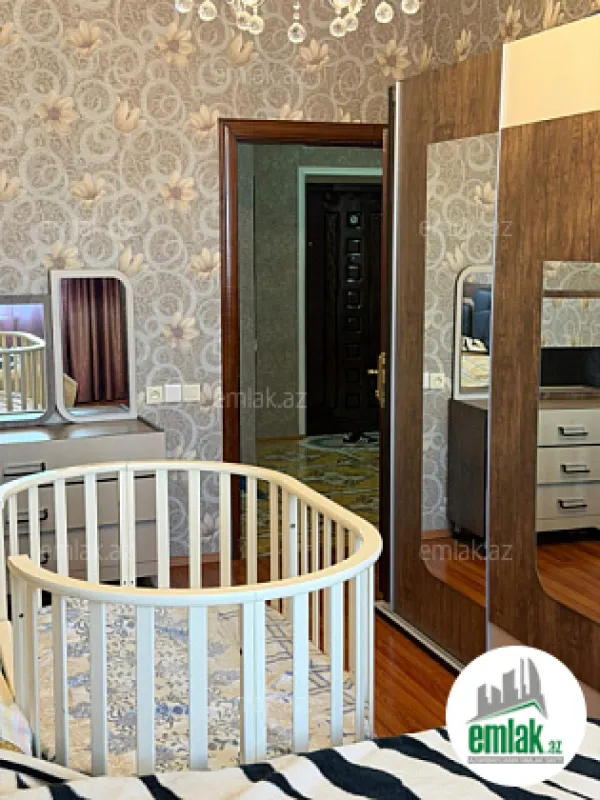 Satılır 3 otaqlı yeni tikili 83 m²