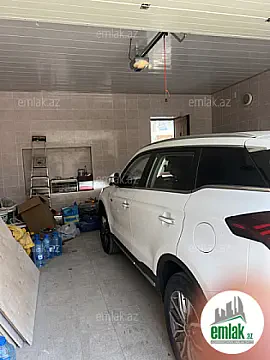 Satılır 7 otaqlı həyət evi 300 m²