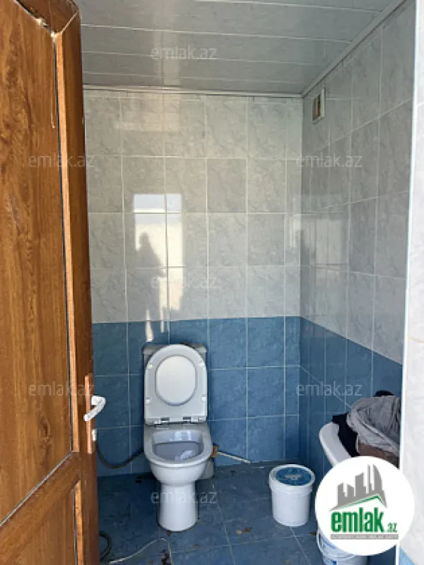 Satılır 7 otaqlı həyət evi 300 m²