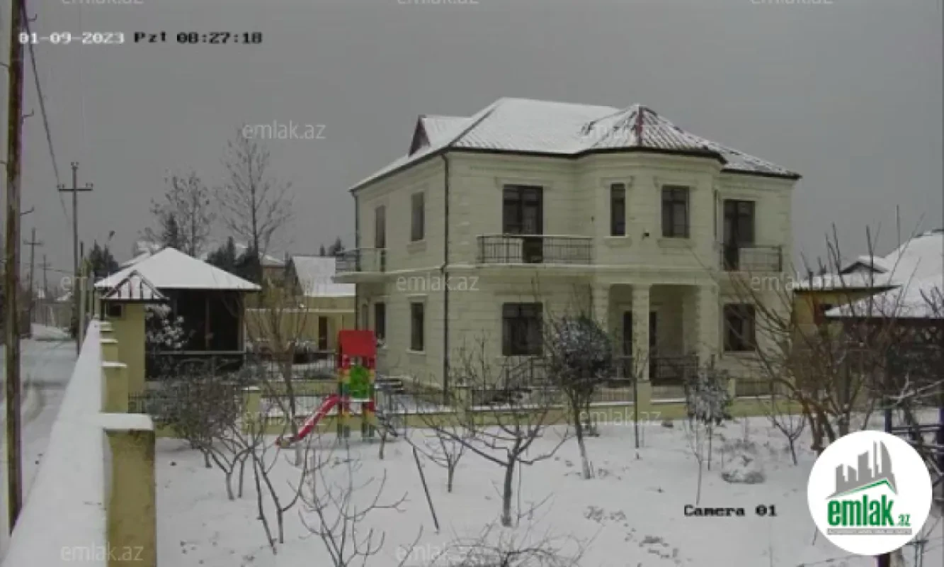 Satılır 7 otaqlı həyət evi 300 m²