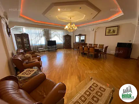 Satılır 3 otaqlı yeni tikili 168 m² — Bakı 3 otaq 168.00 m²