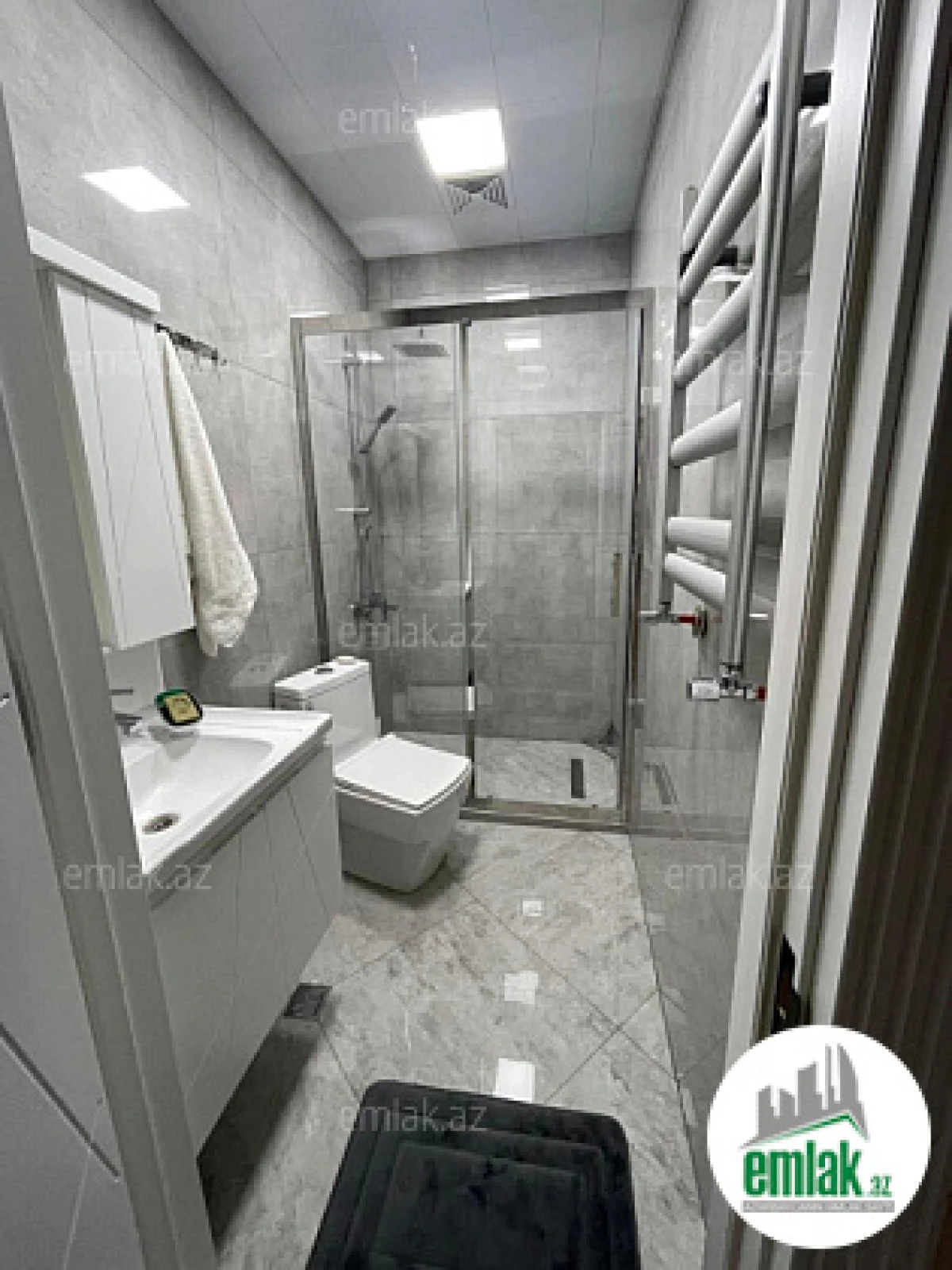 Satılır 2 otaqlı yeni tikili 56 m²