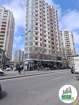 Satılır 4 otaqlı yeni tikili 170 m² — Bakı 4 otaq 170.00 m²