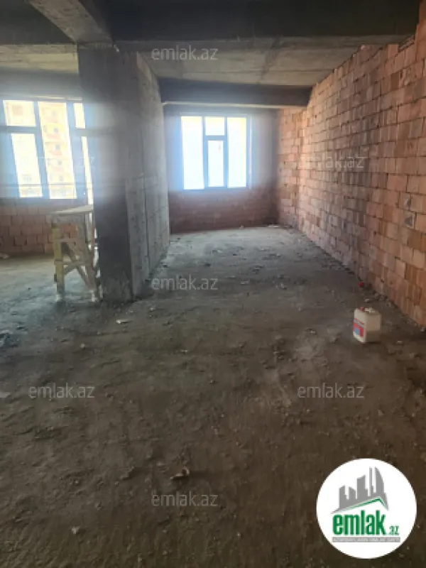 Satılır 4 otaqlı yeni tikili 170 m²