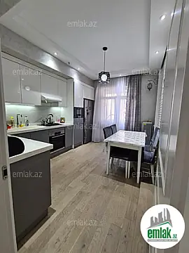 Satılır 3 otaqlı yeni tikili 122 m²
