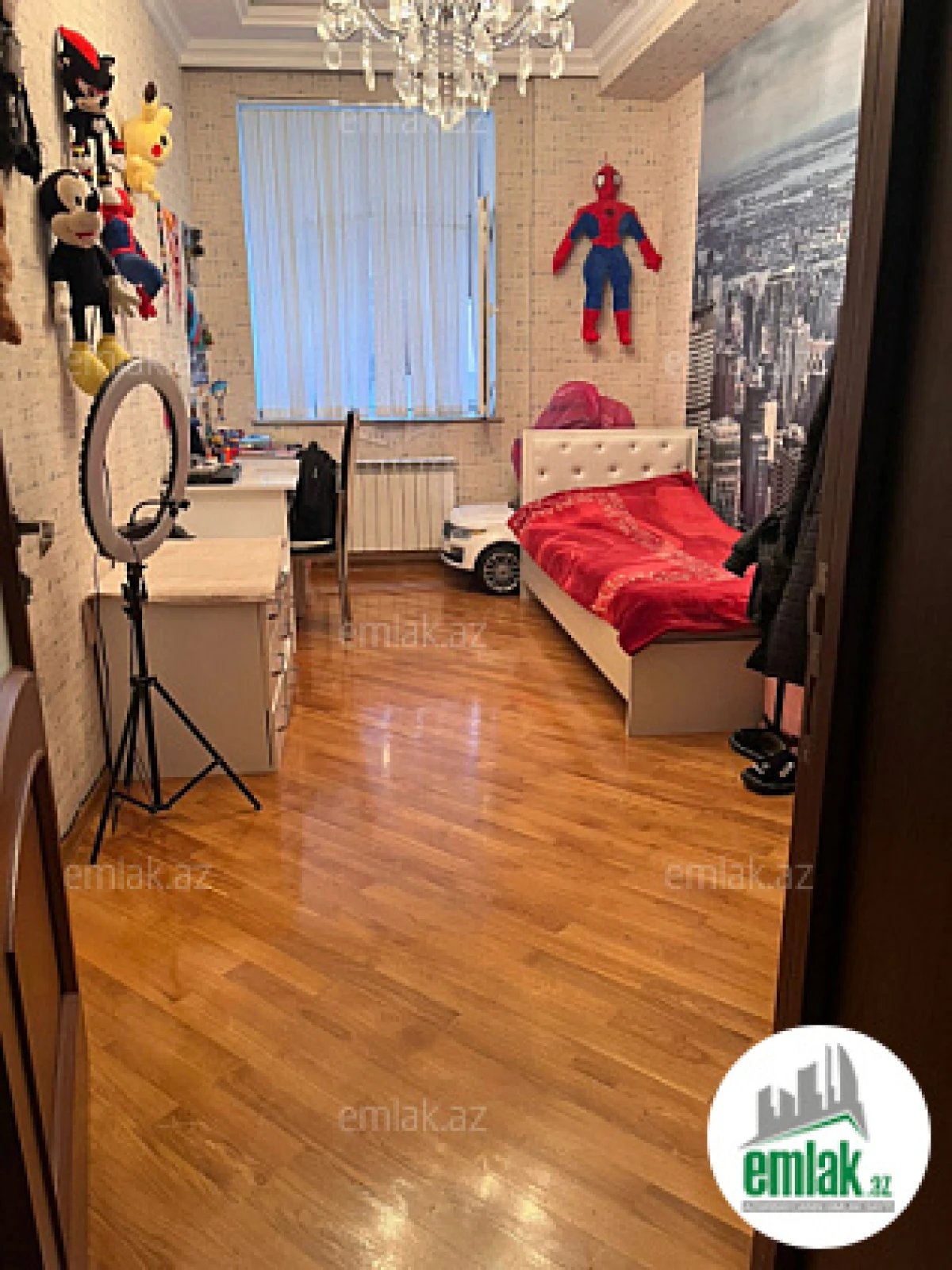 Satılır 4 otaqlı yeni tikili 153 m²