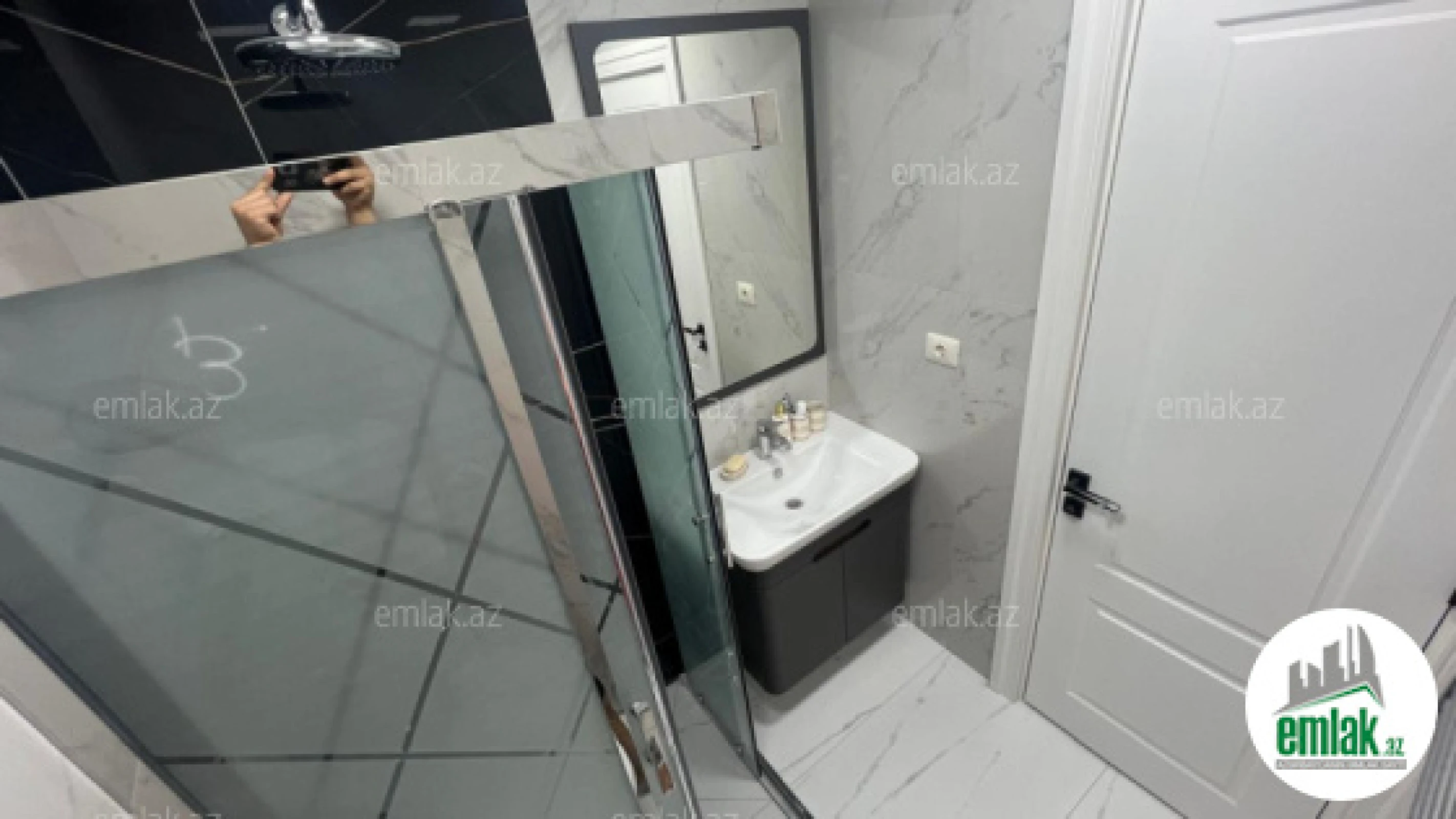 Satılır 3 otaqlı yeni tikili 106 m²