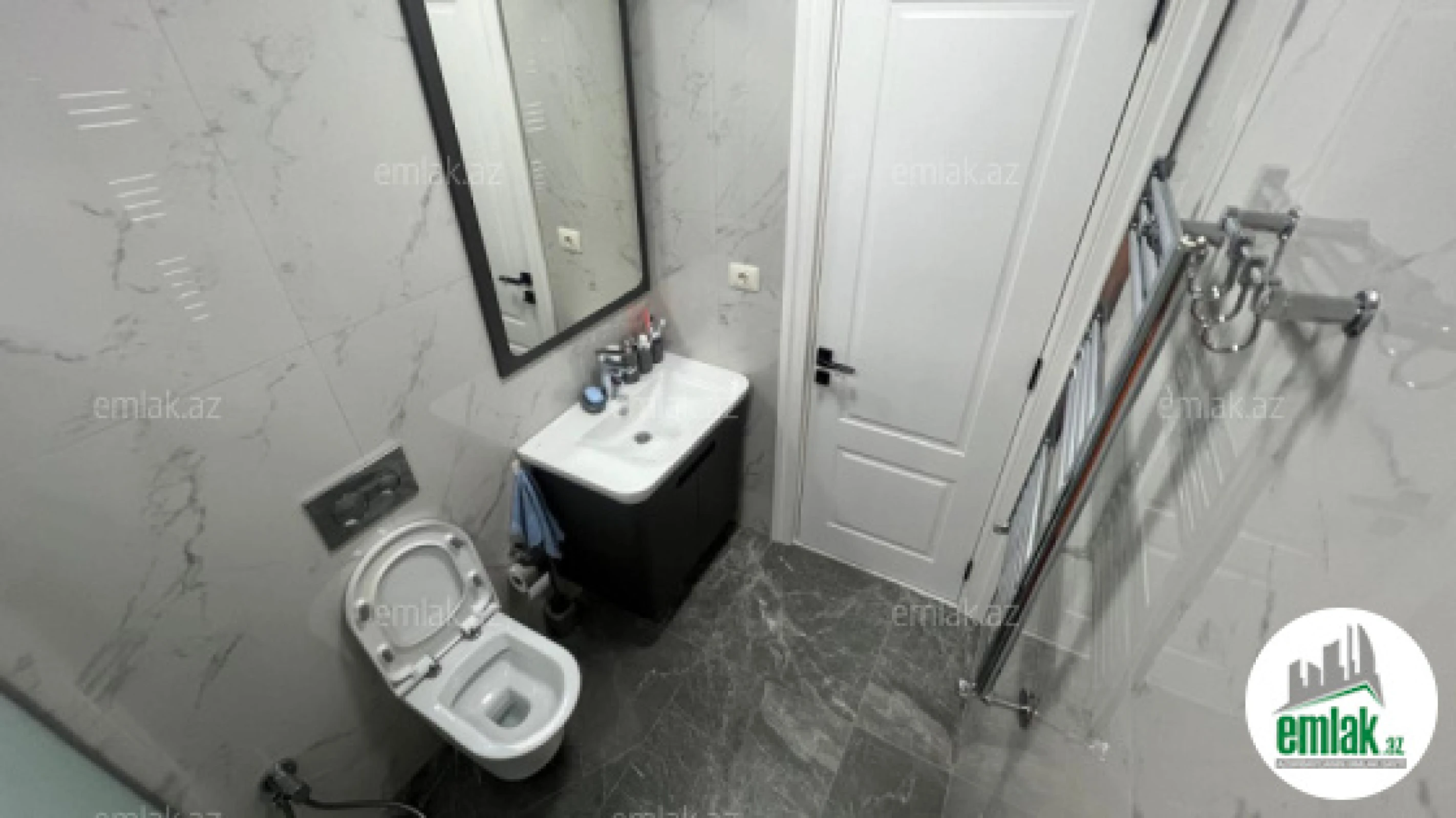 Satılır 3 otaqlı yeni tikili 106 m²