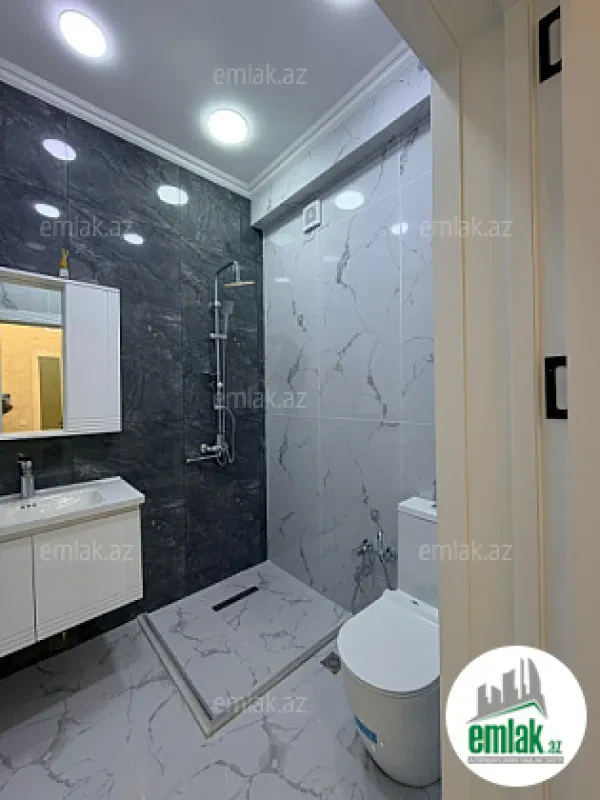 Satılır 3 otaqlı yeni tikili 70 m²