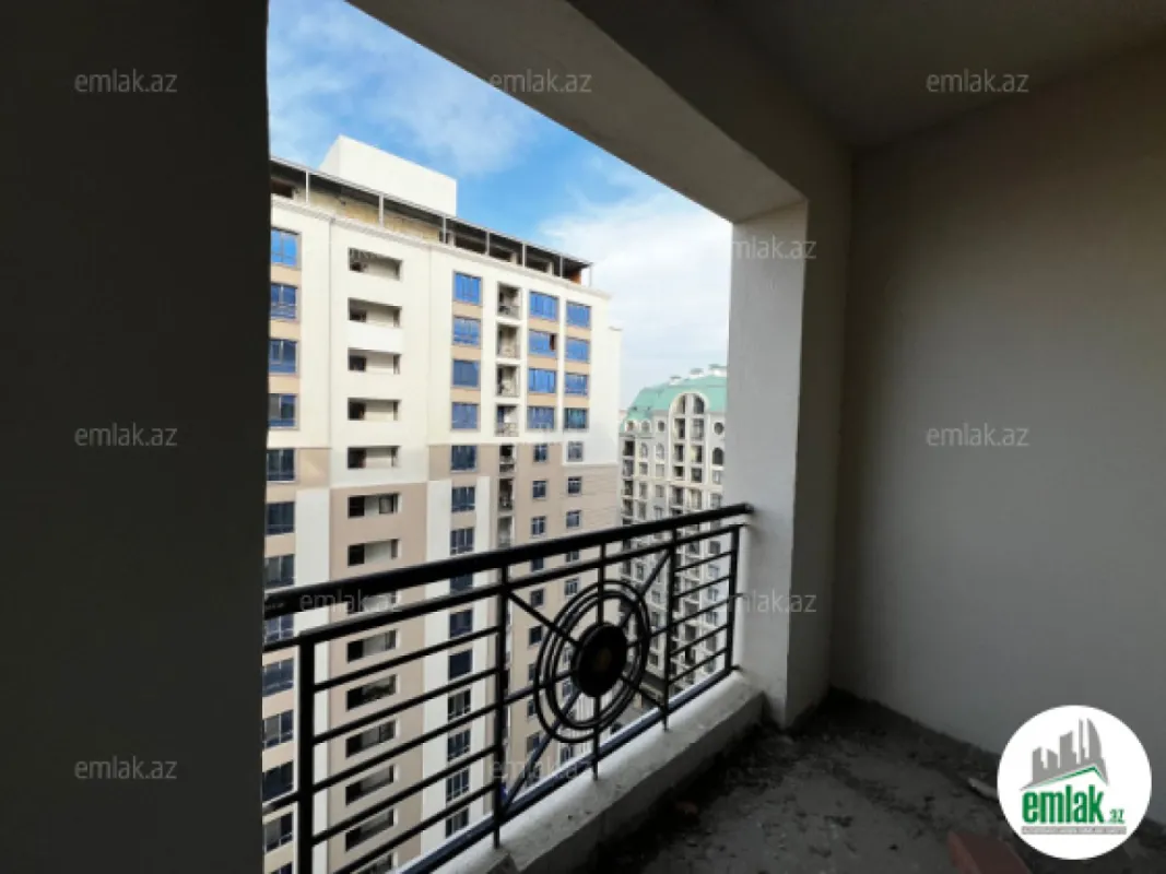Satılır 5 otaqlı yeni tikili 240 m²
