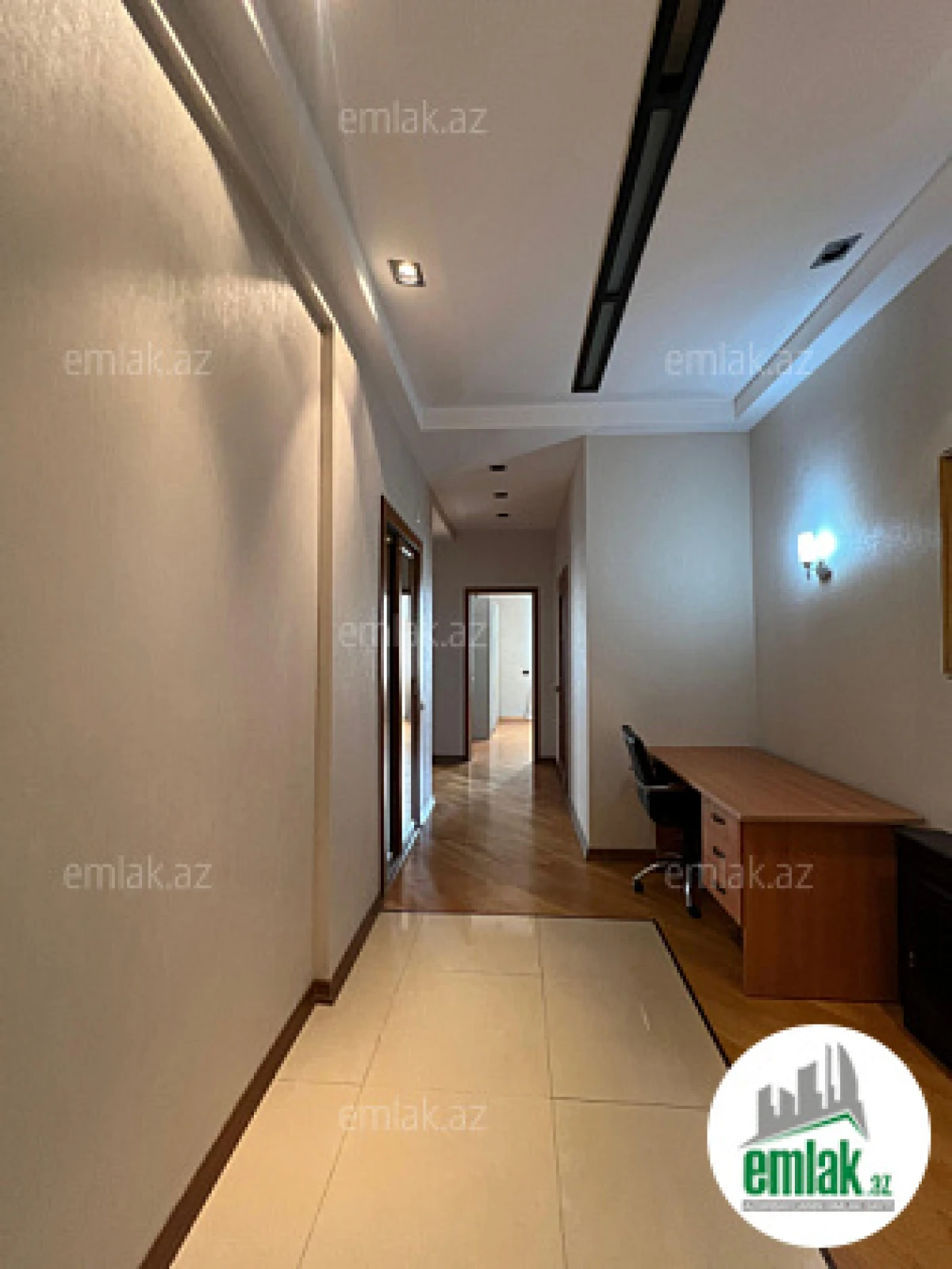 Satılır 3 otaqlı yeni tikili 171 m²