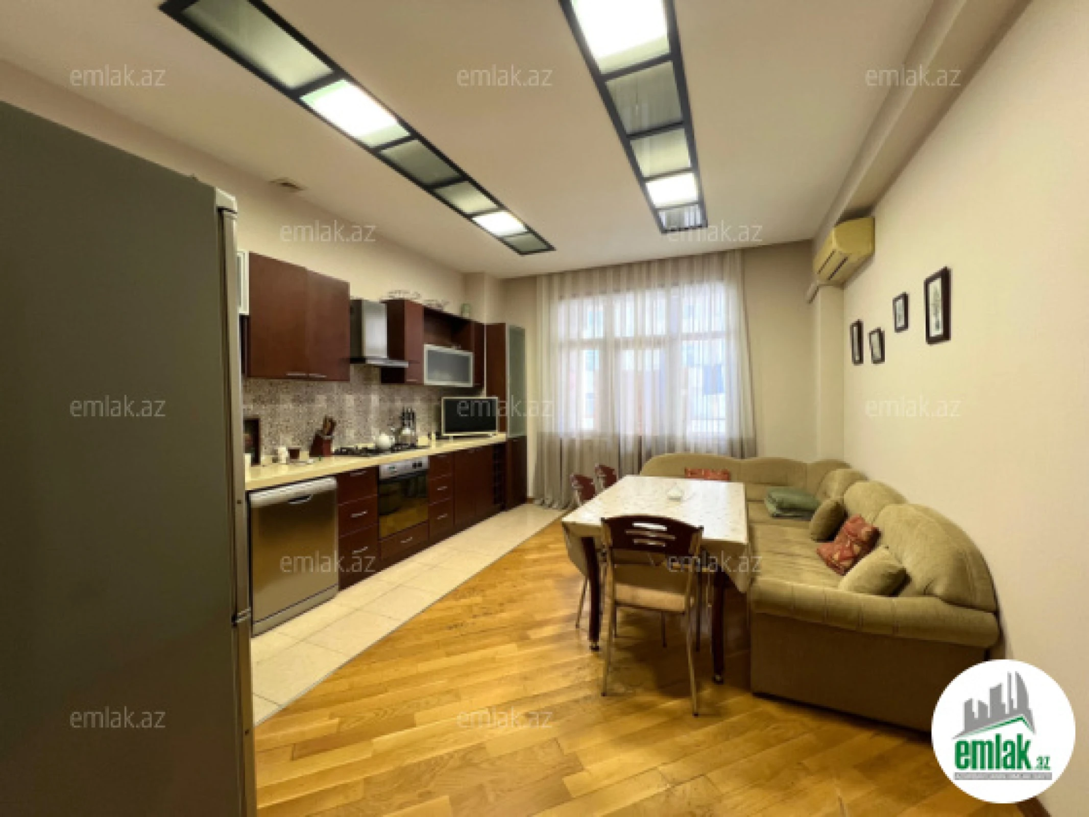 Satılır 3 otaqlı yeni tikili 171 m²
